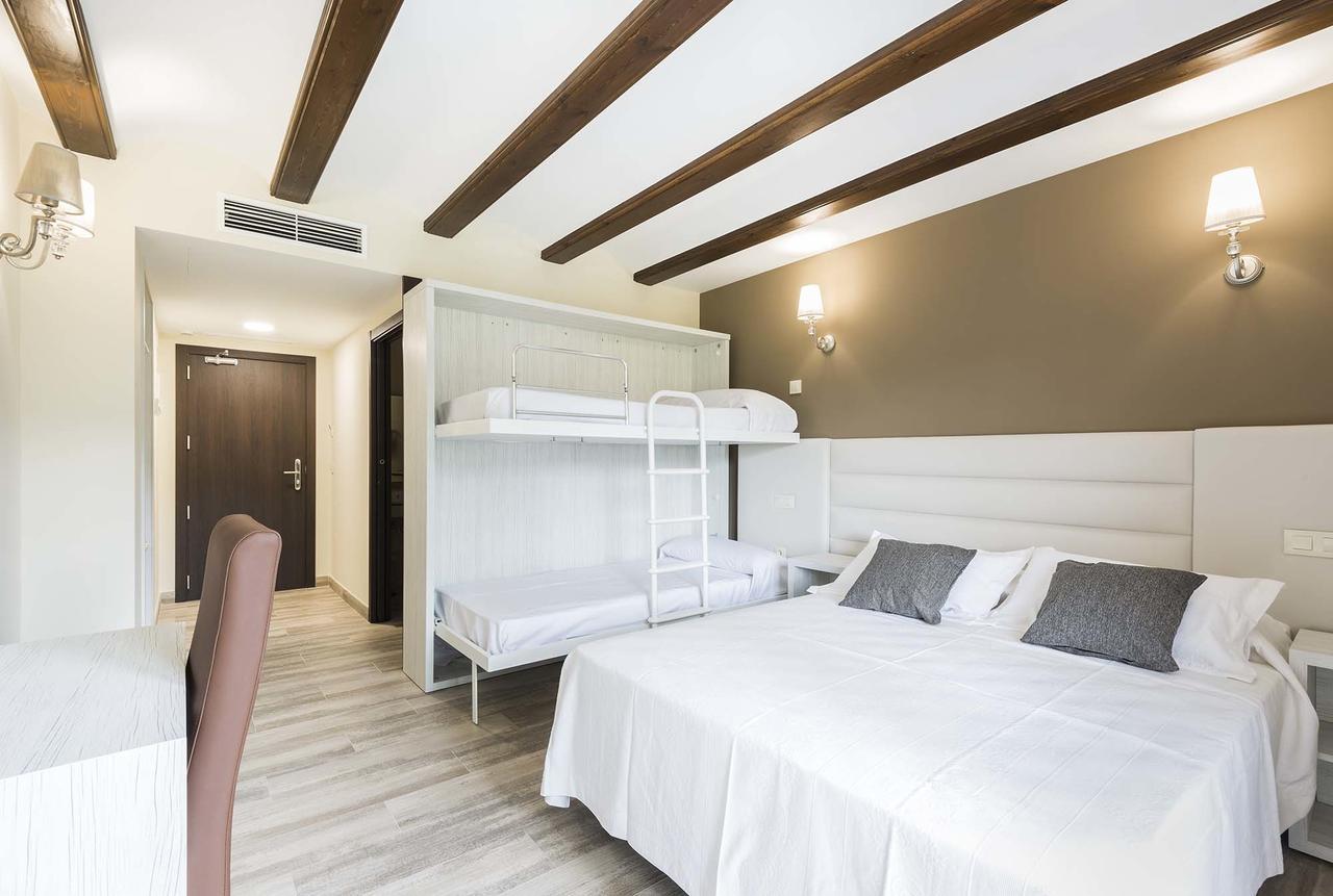 Hotel Atiana Albarracín Exteriör bild